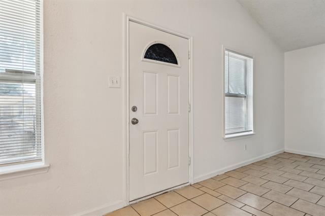 Building Photo - 11107 Freedom Way