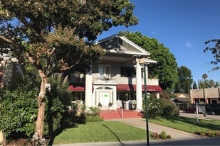 Building Photo - 1020 Fair