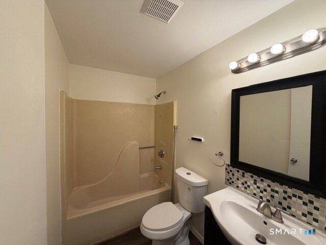 Building Photo - 31 Craftwood Rd