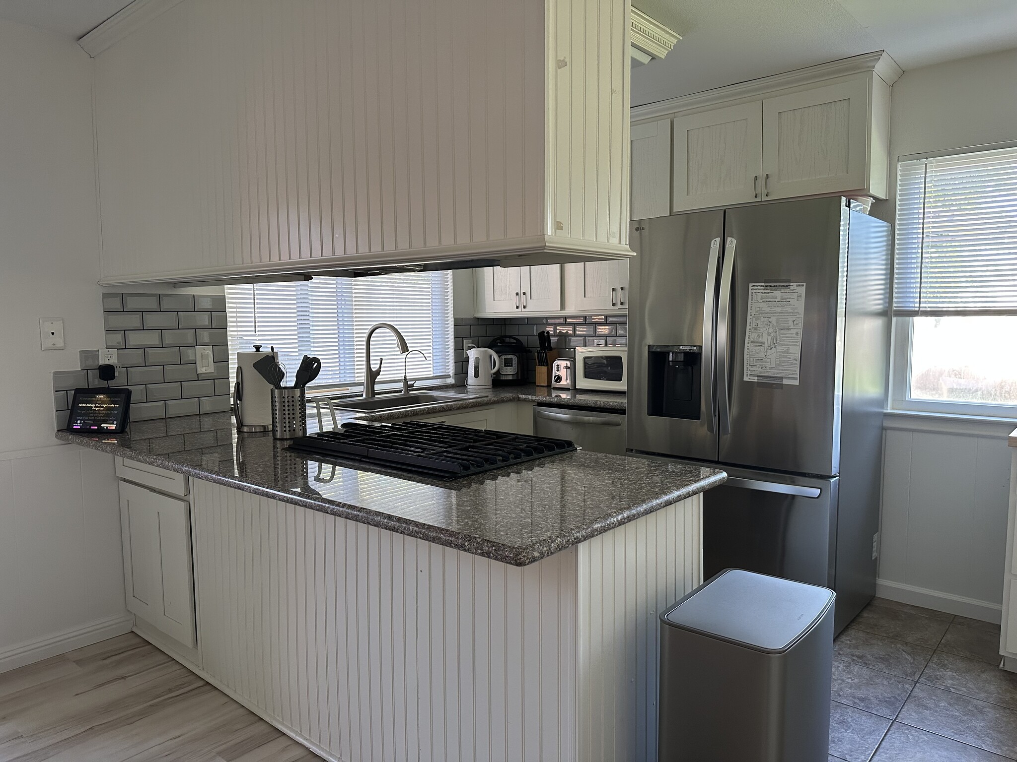 Building Photo - 7020 Roca Way