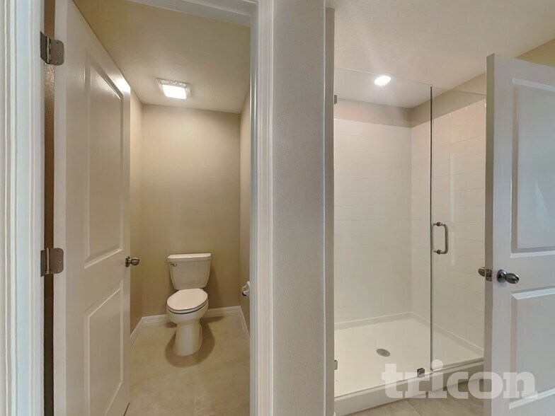 Building Photo - 4148 Salt Springs Ln