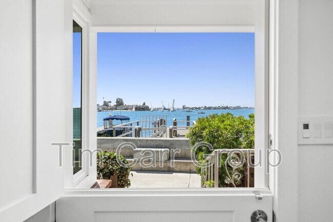 Building Photo - 112 S. Bayfront
