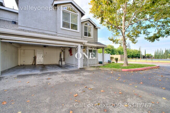 Building Photo - Rare vacancy opportunity in Turlock's fine...