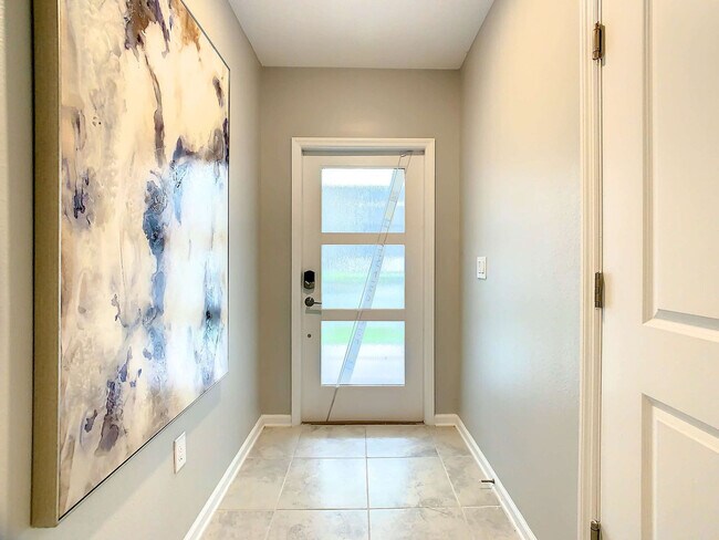 Building Photo - 9331 Sommerset Hills Dr