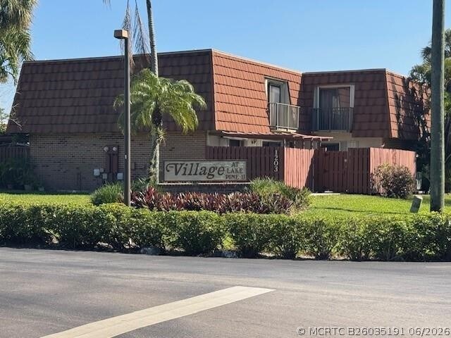 Building Photo - 1210 SW 118th Terrace