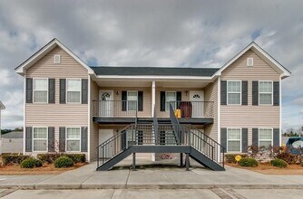 Building Photo - PORT WENTWORTH CONDO- Newport Subdivision