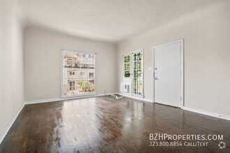 Building Photo - Gorgeous Newly Renovated 1Bed 1Bath With W...