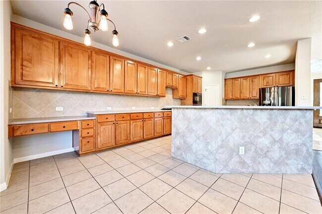 Building Photo - 8408 Big Timber Dr
