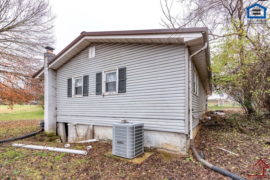 Building Photo - 1211 Dale Way