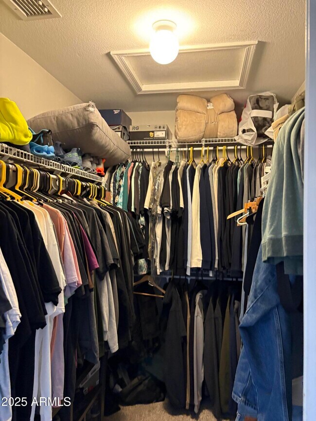 Building Photo - 17901 N 111th Dr