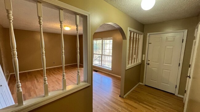 Building Photo - 110 Hill Blvd