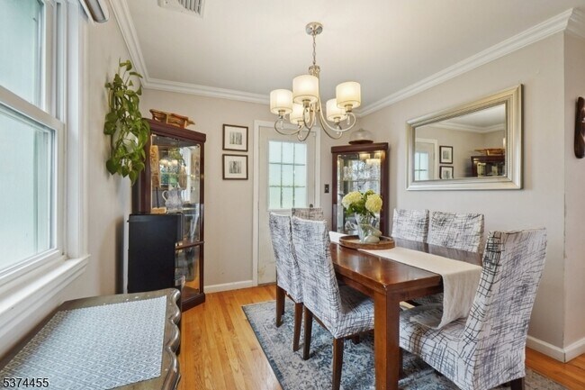 Building Photo - 51 Brookhill Ter