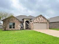 Building Photo - China Spring 4-Bedroom