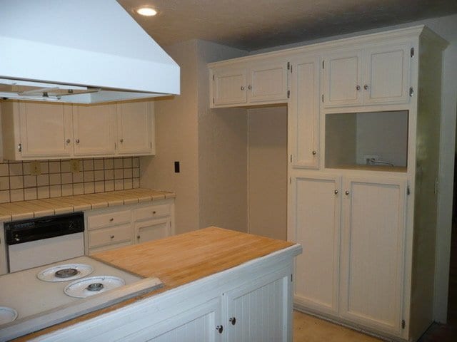 Building Photo - 3882 Yale Way