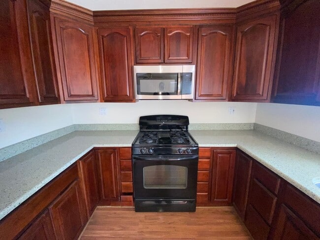 Building Photo - Sparks Two-story House - 4 Bedrooms (Reed ...