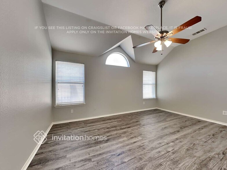 Building Photo - 5641 Norris Dr