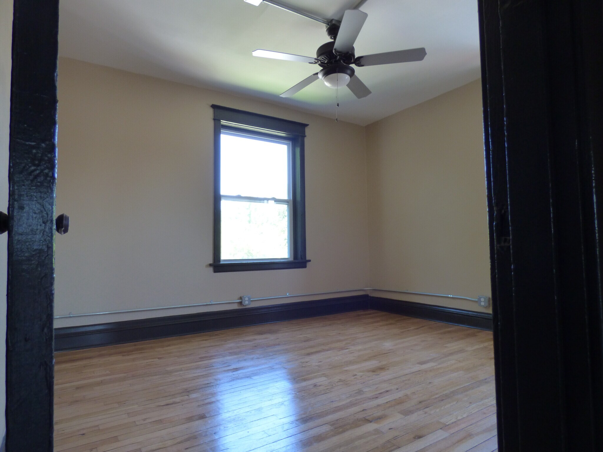 Building Photo - 3935 Michigan Ave