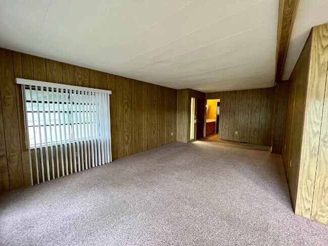 Building Photo - View of Dana Passage - Carports + Shop