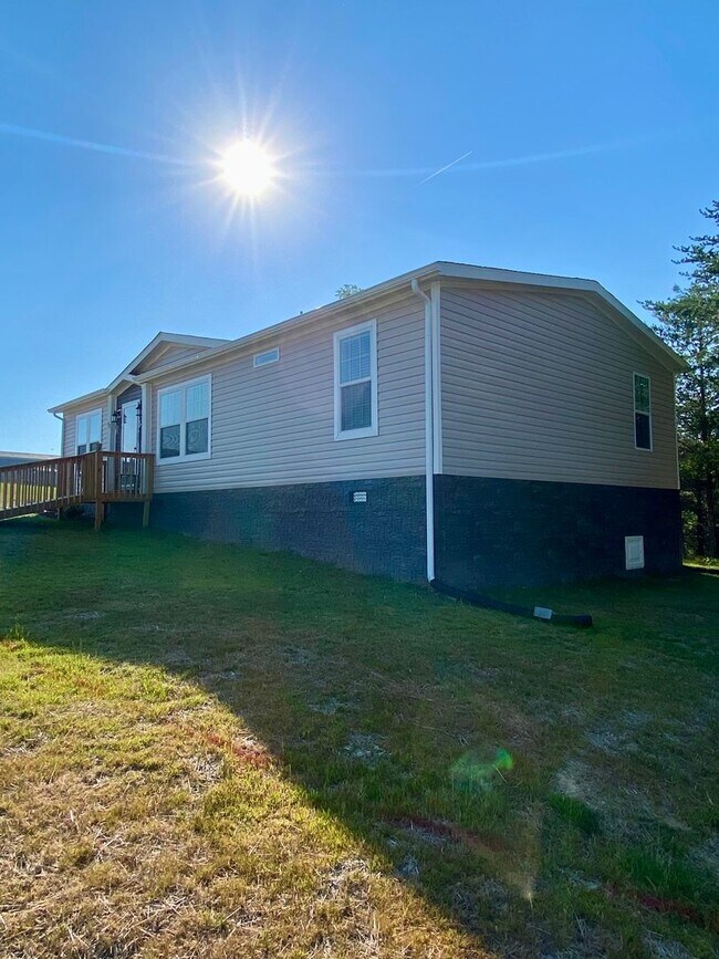 Building Photo - Home in Augusta Woods!!