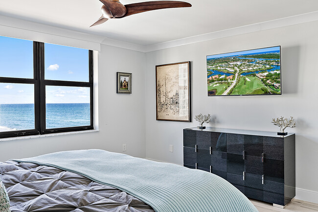 Building Photo - 3456 S Ocean Blvd
