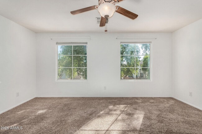 Building Photo - 10134 E Isabella Ave