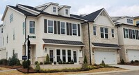 Building Photo - Room in Townhome on Waterfall Ct