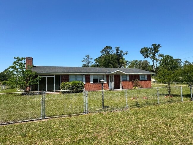Building Photo - 2730 N US Hwy 441