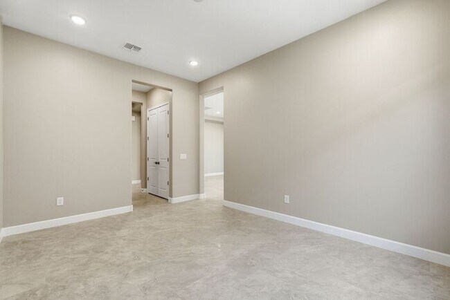Building Photo - 293 jasper Ct