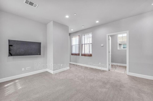 Building Photo - 589 Rosa Monte Wy