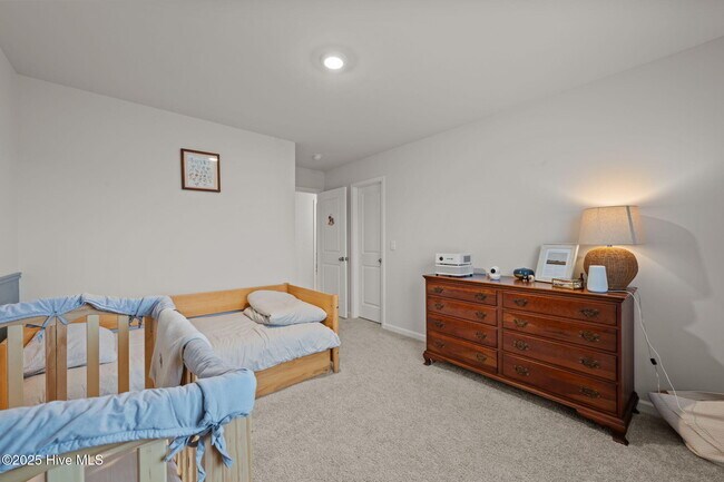 Building Photo - 107 Walton Dr