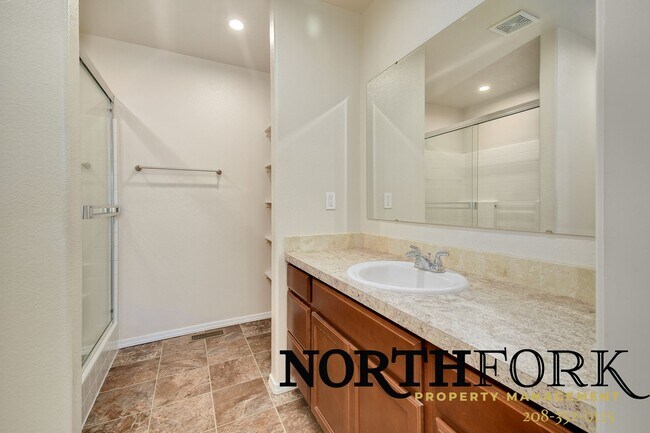 Building Photo - Your Next Nampa home Nestled Near Convenience w/ Community Pool Access, RV/toy Parking