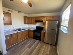 Building Photo - 2533 Highland Trace Dr