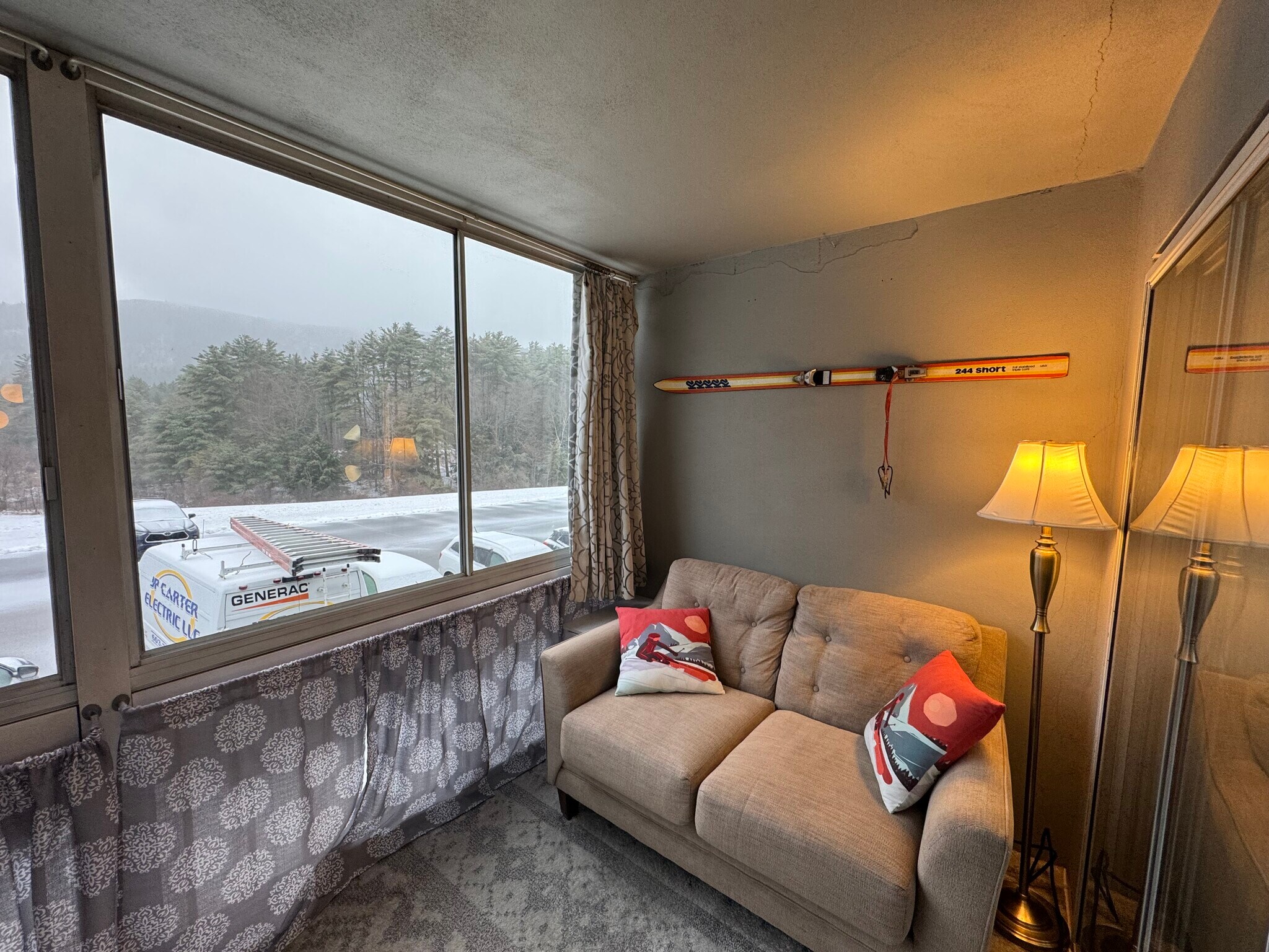 Building Photo - 663 Cherry Valley Rd