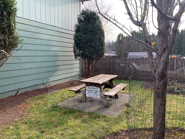 Building Photo - 2641 SE 145th Ave