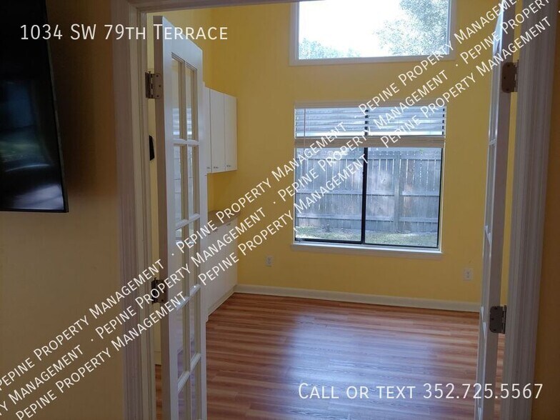 Building Photo - 1034 SW 79 Terrace
