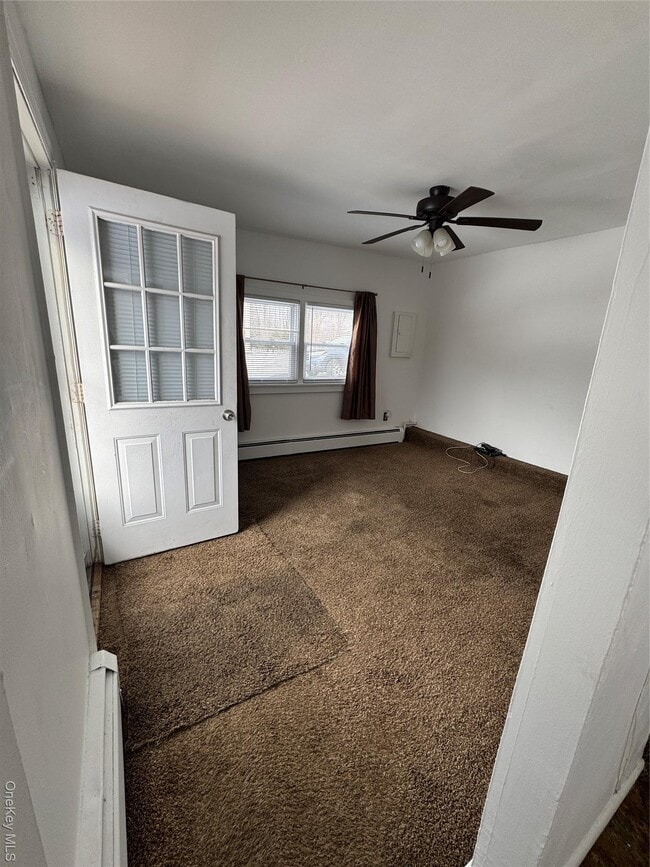 Building Photo - 523 Fostertown Rd