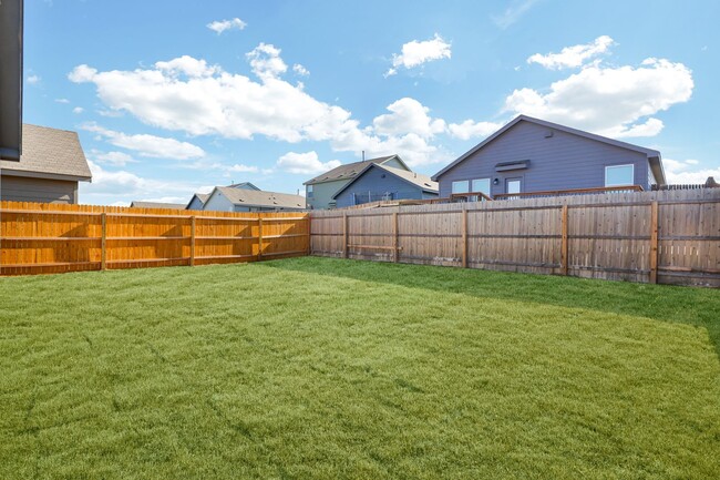 Building Photo - ***APPLICATION CURRENTLY UNDER REVIEW***MO...