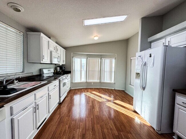 Building Photo - "Well-Maintained 3-Bed, 2-Bath Home in Foothills"!