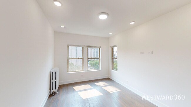 Building Photo - 6203 N Glenwood Ave