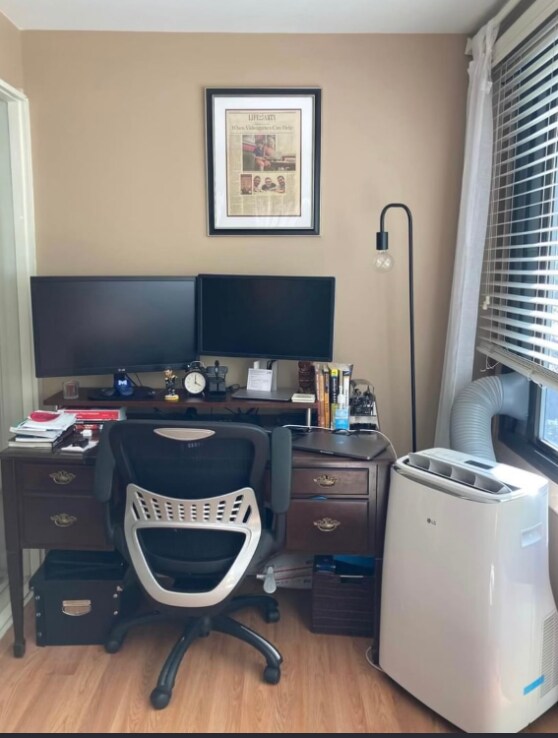 Building Photo - 18 Juniper St