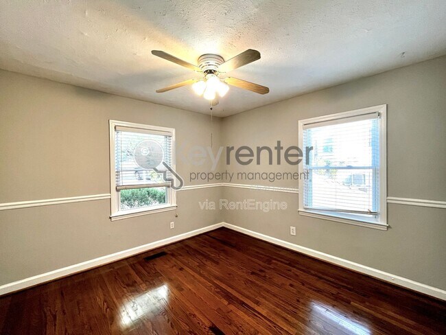 Building Photo - 1275 Duane Rd