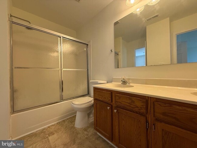 Building Photo - 111 Ben Neuis Pl