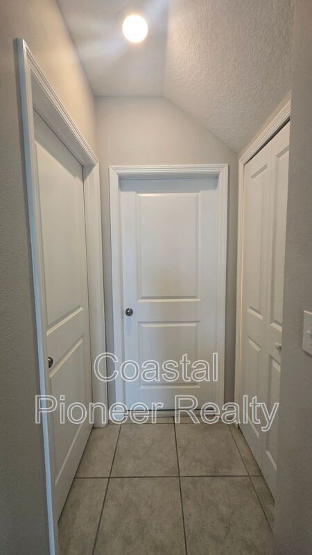 Building Photo - 4406 Summer Savory St
