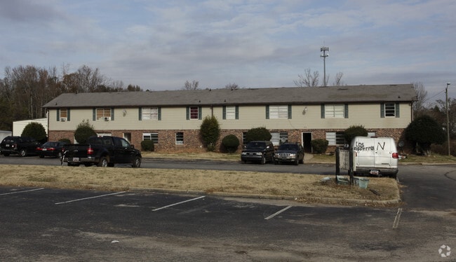Building Photo - Broadway Apartments
