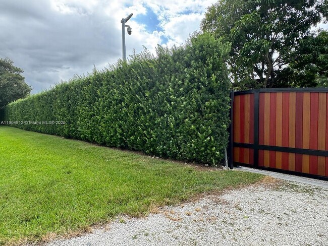 Building Photo - 12201 SW 64th St