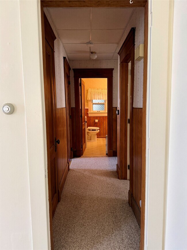 Building Photo - 51 Mill St