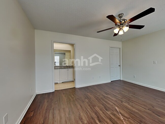 Building Photo - 197 Cameron Way Cir