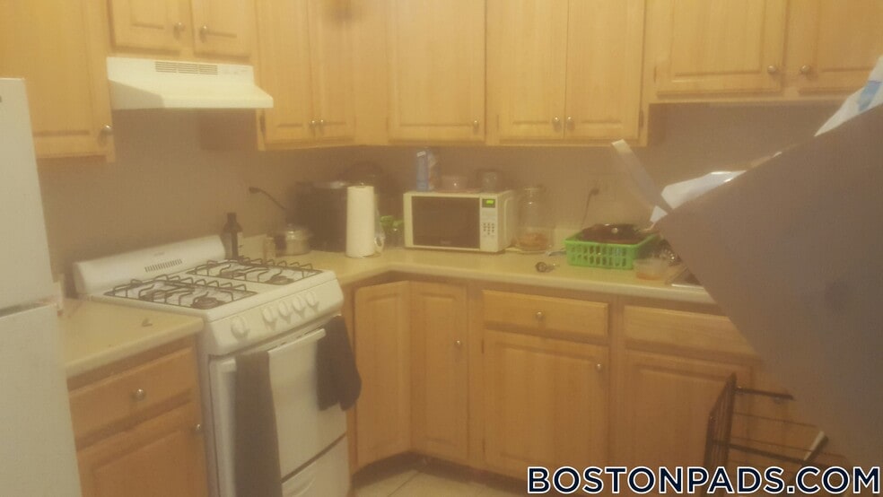 Building Photo - 21 Brighton Ave