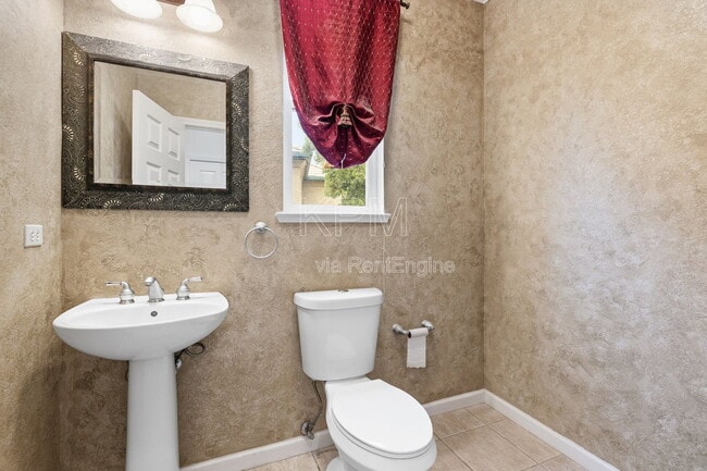 Building Photo - 5956 St Andrews Dr