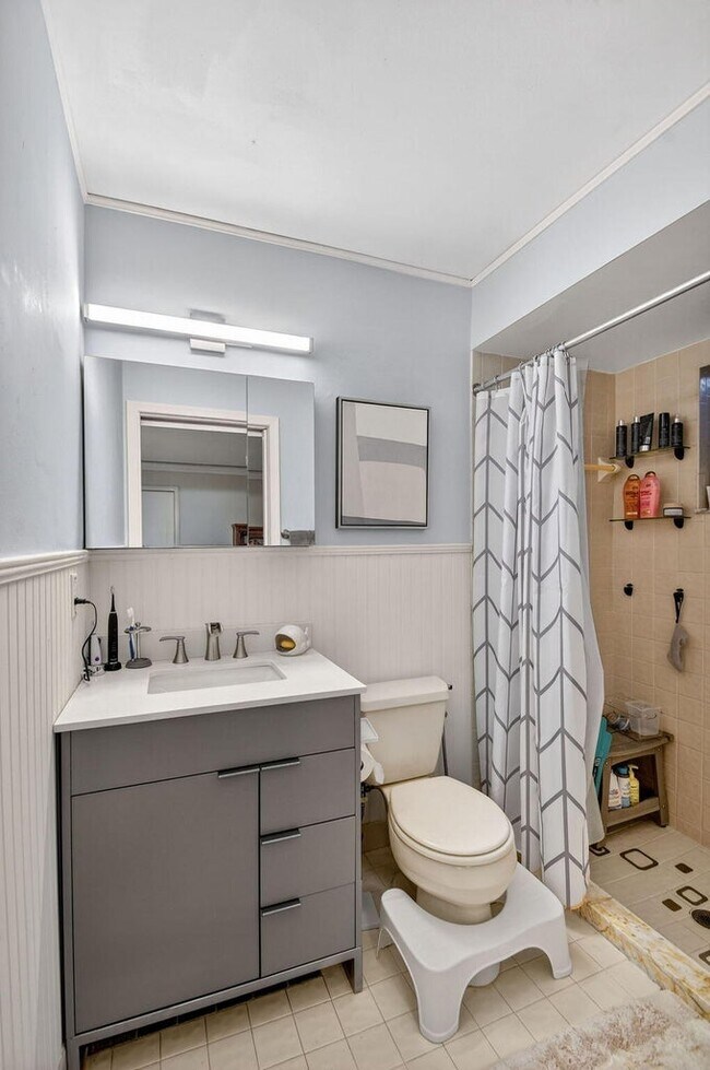 Building Photo - 117 Vía De Casas Norte